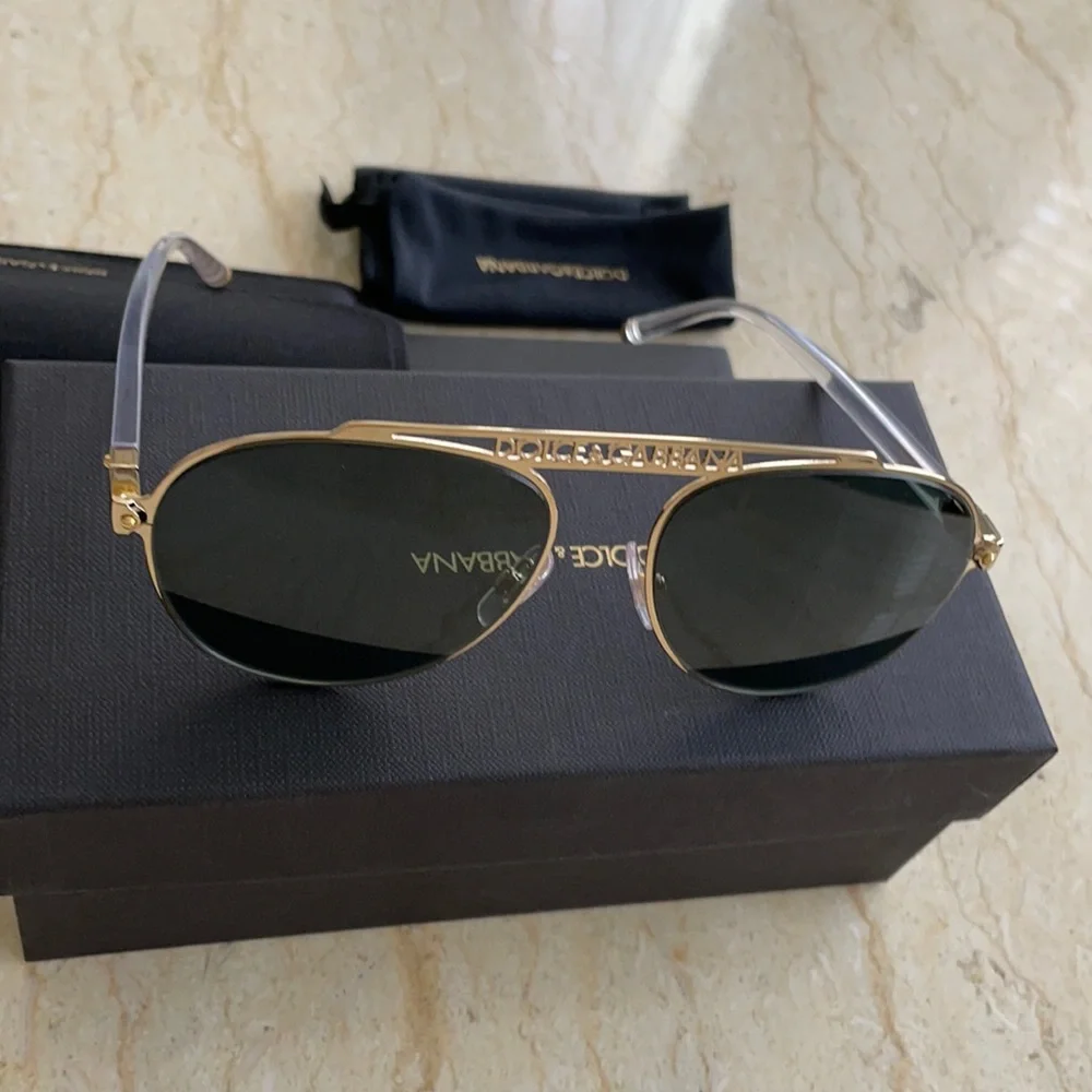 Authentic Dolce & Gabbana Sunglasses.Made in Italy - Picture 7 of 14